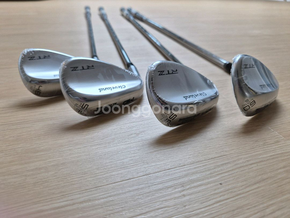 좌타 핑 G440 4번유틸 & 클리브랜드 웨지 & jpx925아이언 세트--7