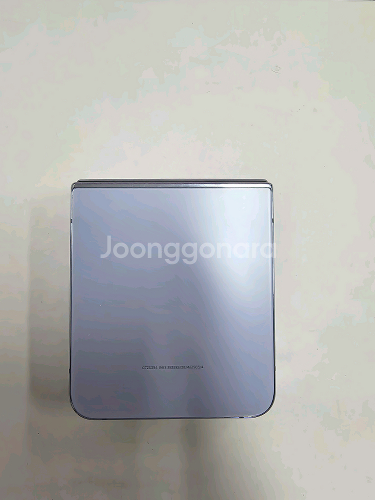 갤럭시z플립4 무잔상 판매합니다.--1