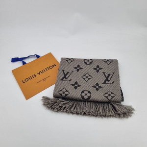 루이비통 머플러, 목도리
