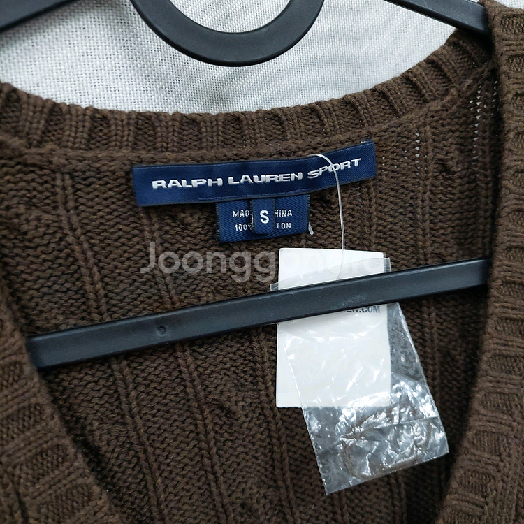 폴로랄프로렌 브이넥 케이블니트--1