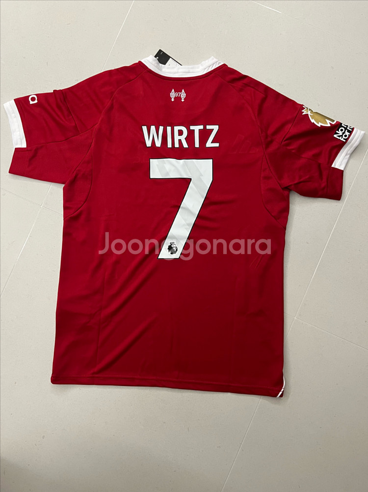 리버풀 25/26 홈 유니폼 (택 포함)--1