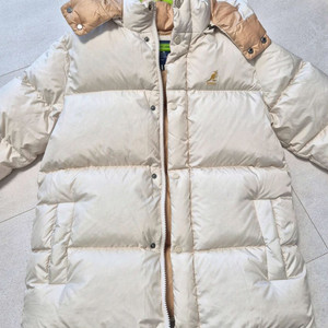 캉골키즈 패딩145사이즈.