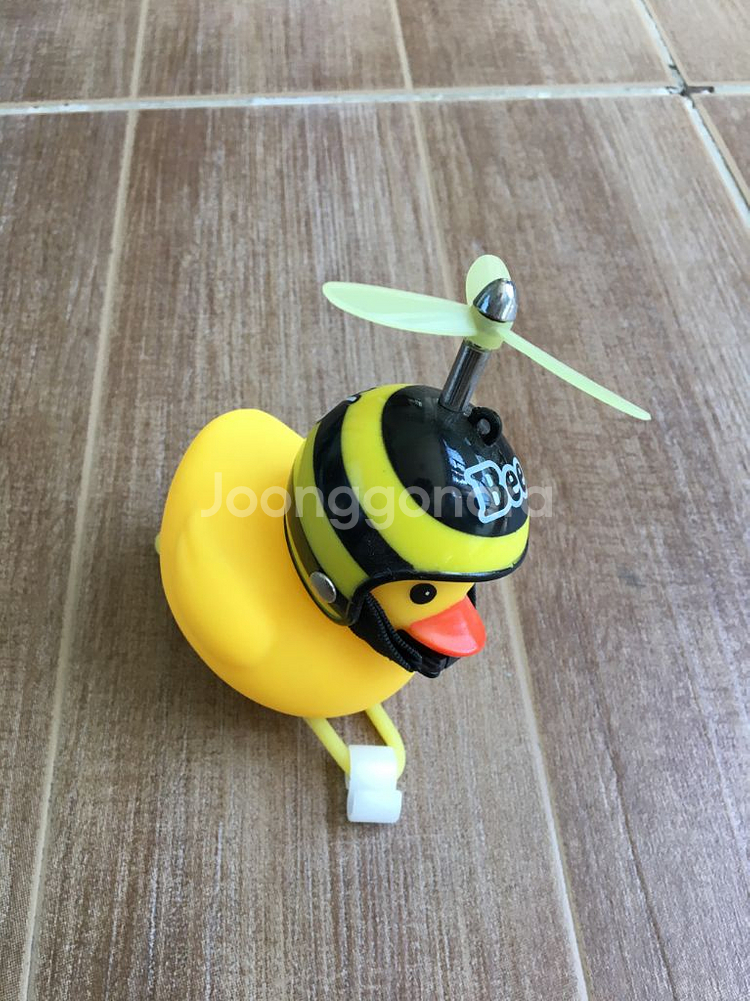 자전거 관련 용품 각 5천원씩.--6