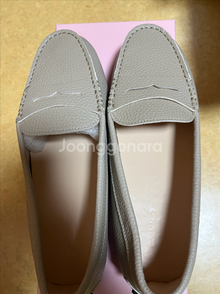 르꼬르망 드라이빙슈즈 235mm 베이지 - 새상품--0