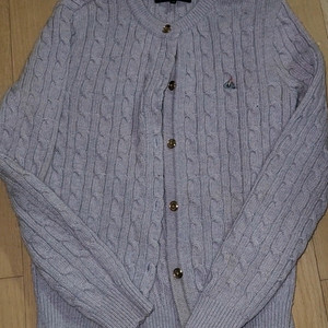 케이블 니트 가디건 빈폴 150사이즈입니다