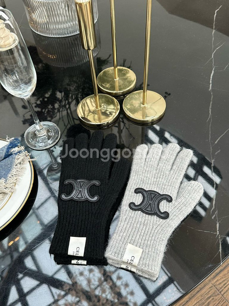 셀린느 울 장갑 새상품--2