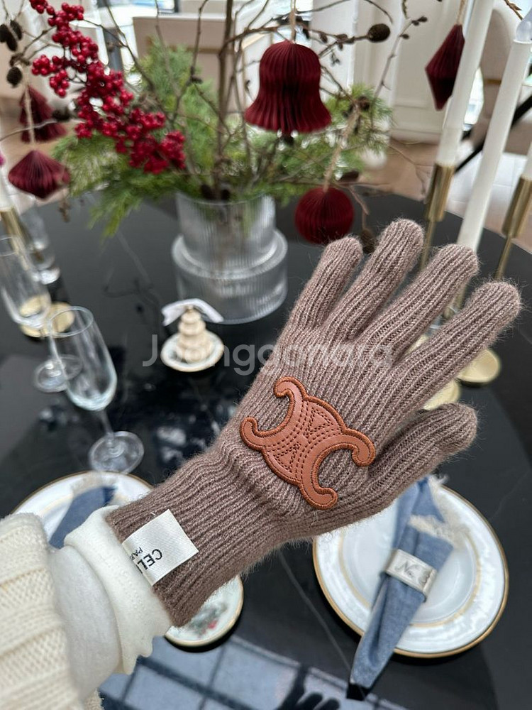 셀린느 울 장갑 새상품--3