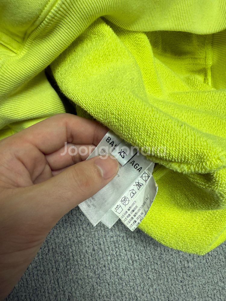 발렌시아가 크루 후드티(정품)--2