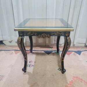 엔틱 클래식 블랙 골드 티테이블