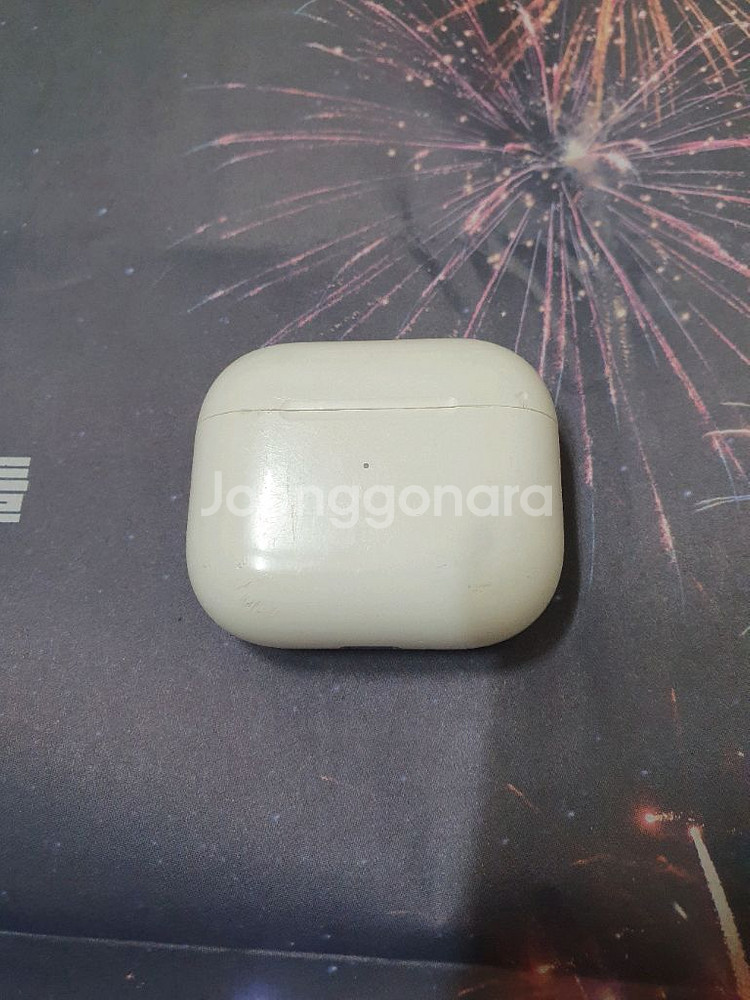 에어팟 3세대 본체--2