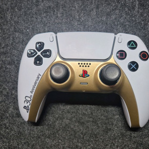 듀얼센스 컨트롤러(백버튼+굴리킷 텐션 등)