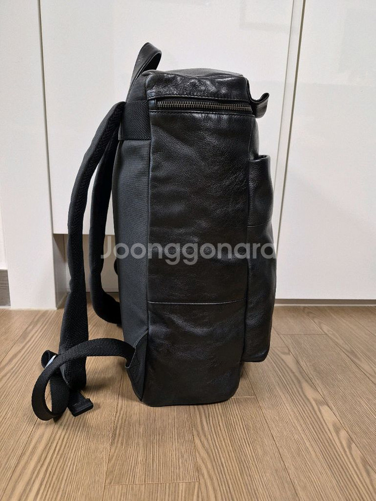 만다리나덕 가죽 백팩--1