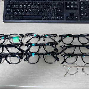 크롬하츠 페이크미 래쉬 디프레임 안경