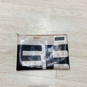 프라이탁 F07 CHUCK