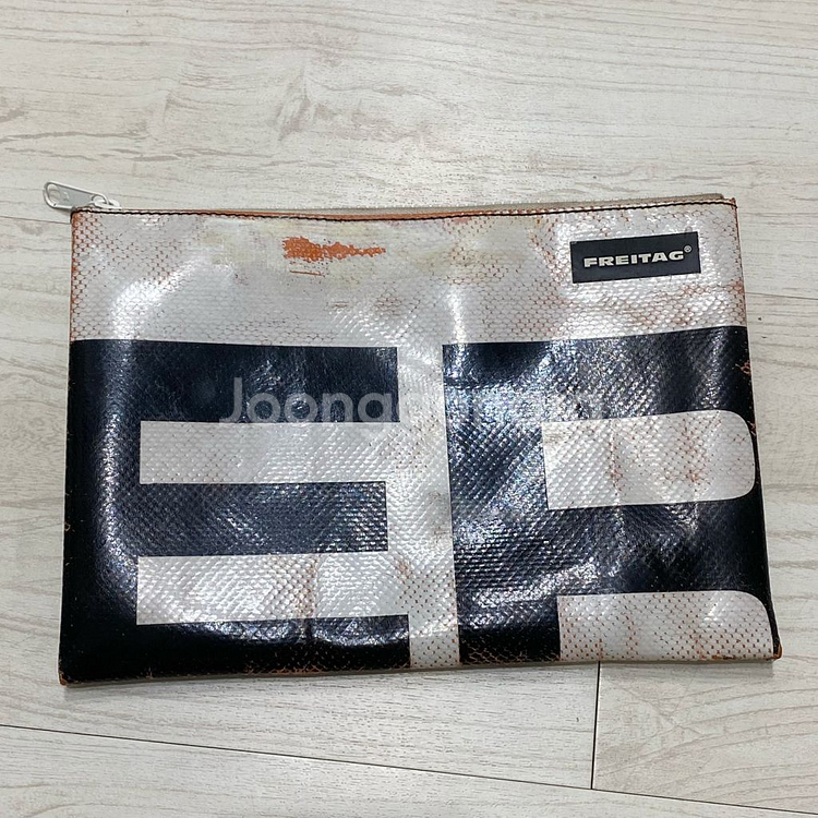 프라이탁 F07 CHUCK--2