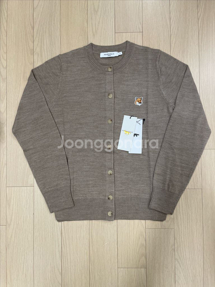 [거의 새제품] 메종키츠네 싱글폭스 가디건 여자 베이지 M 택포 21.5--0