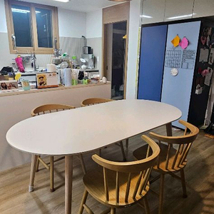 리바트 레도바 원형 세라믹 6인 식탁 의자 세트