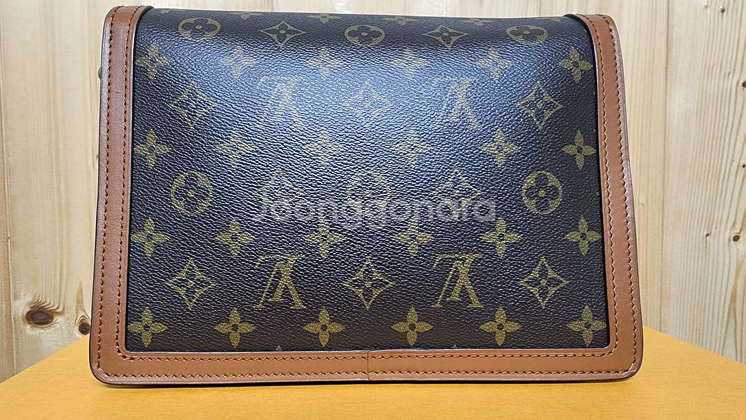 루이비통 도핀 MM--8