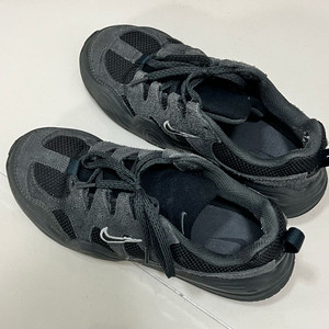 나이키 테크헤라 블랙 235