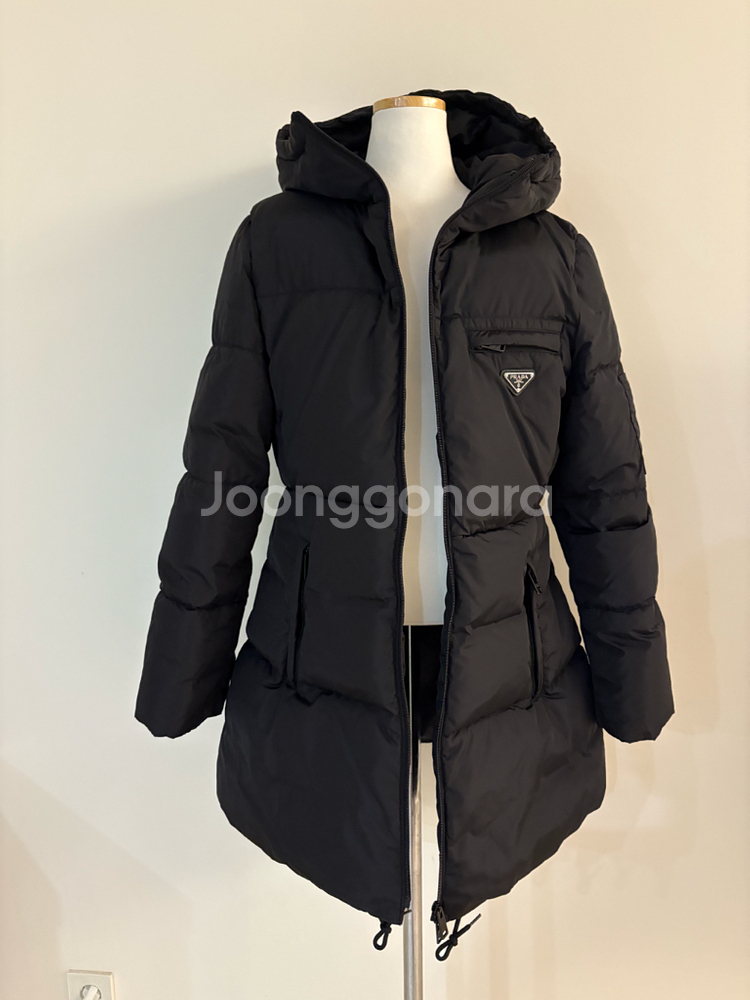 프라다 여성 롱패딩--2