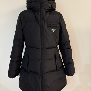 프라다 여성 롱패딩