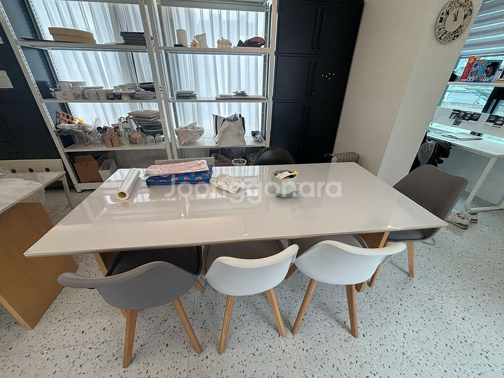 6인용 테이블 ,의자4개--0