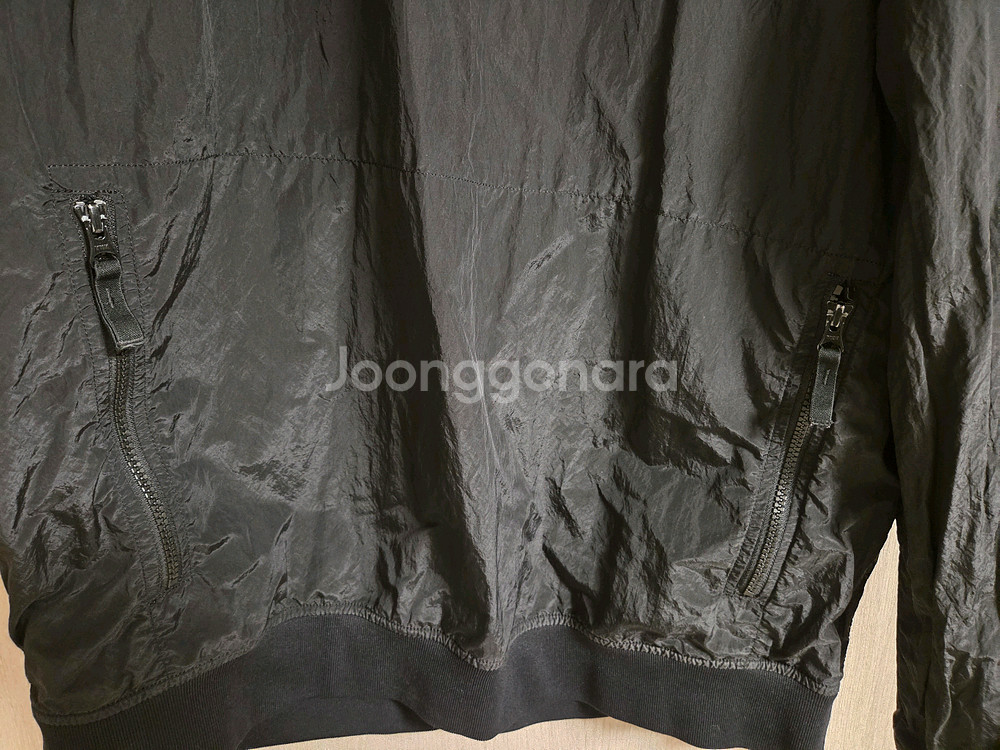 [XL]스톤아일랜드 나일론메탈 맨투맨 블랙--2