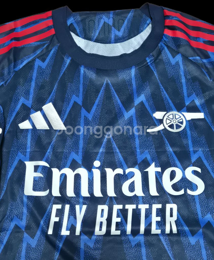 25 26 아스날 어웨이 사카 긴팔 유니폼 L 어센틱--2