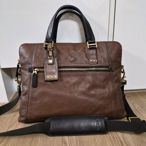 투미 비콘힐 슬림 랩탑 브리프 서류가방