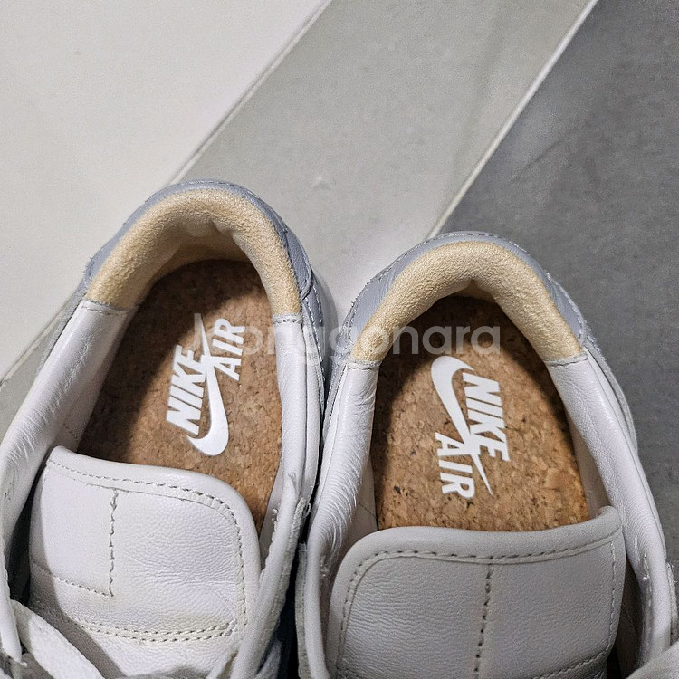 조던 1 로우 우먼스 화이트 앤 울프그레이 250--4