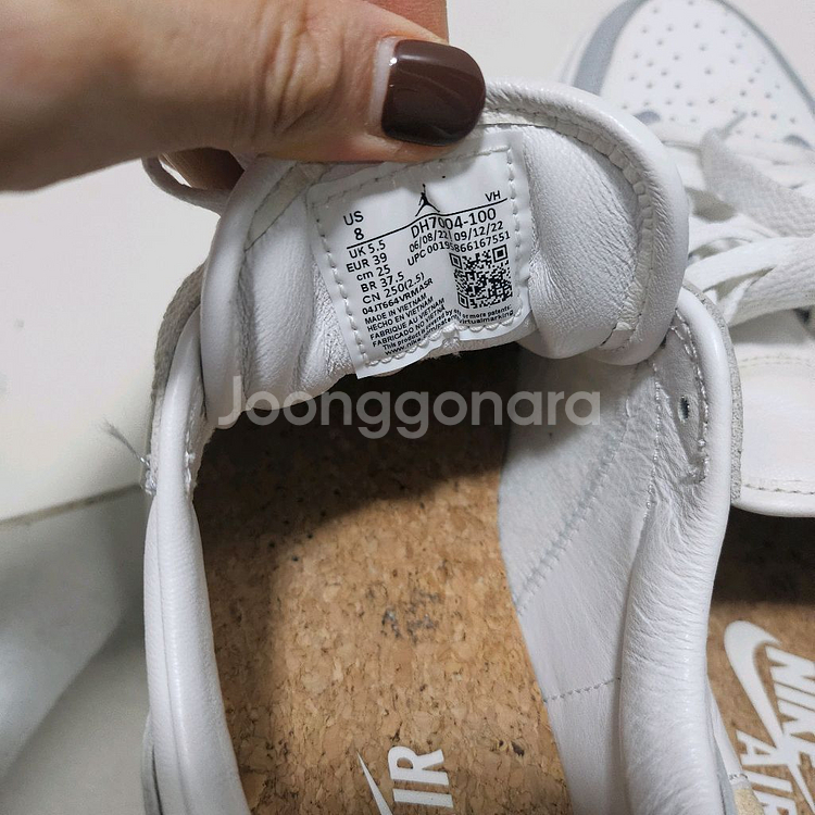 조던 1 로우 우먼스 화이트 앤 울프그레이 250--6