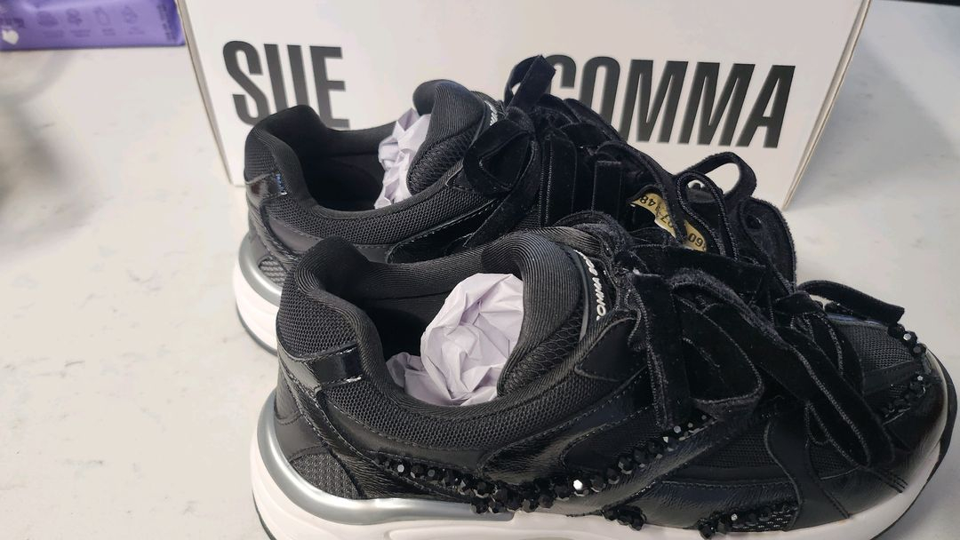 슈콤마보니 딜라잇 스니커즈235--3