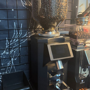 제니오맥 커피 그라인더 이미지