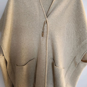 칼라거펠트(라이선스)캐시미어 100 케이프 77정도