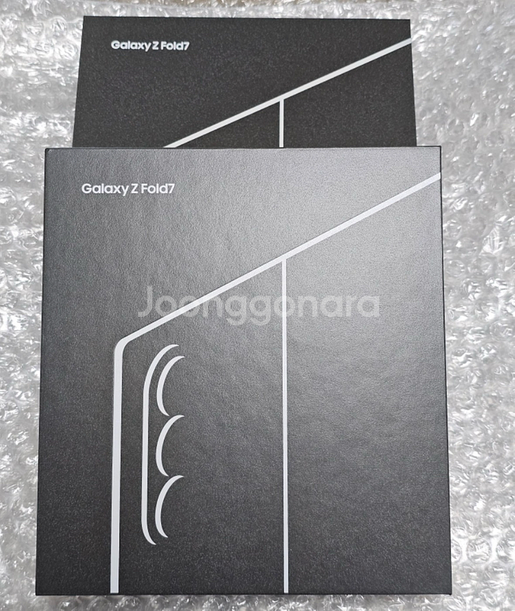 갤럭시 Z 폴드7 미개봉 256Gb 블랙색상 자급제--3