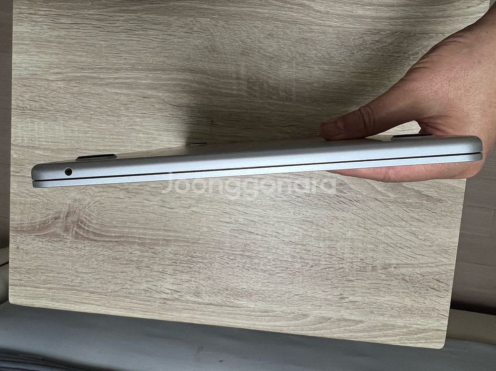 맥북맥북에어 M2 8/256 13인치 실버--8