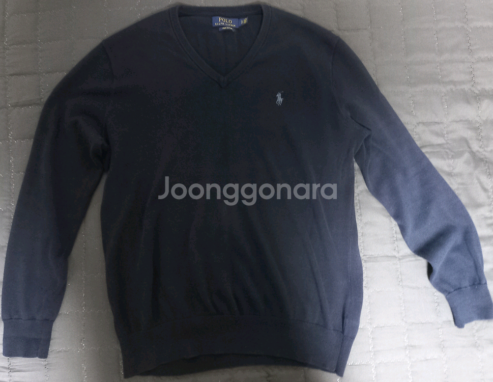 폴로랄프로렌 피마코튼 니트 브이넥 스웨터 네 이비 S사이즈 판매합니다.--0