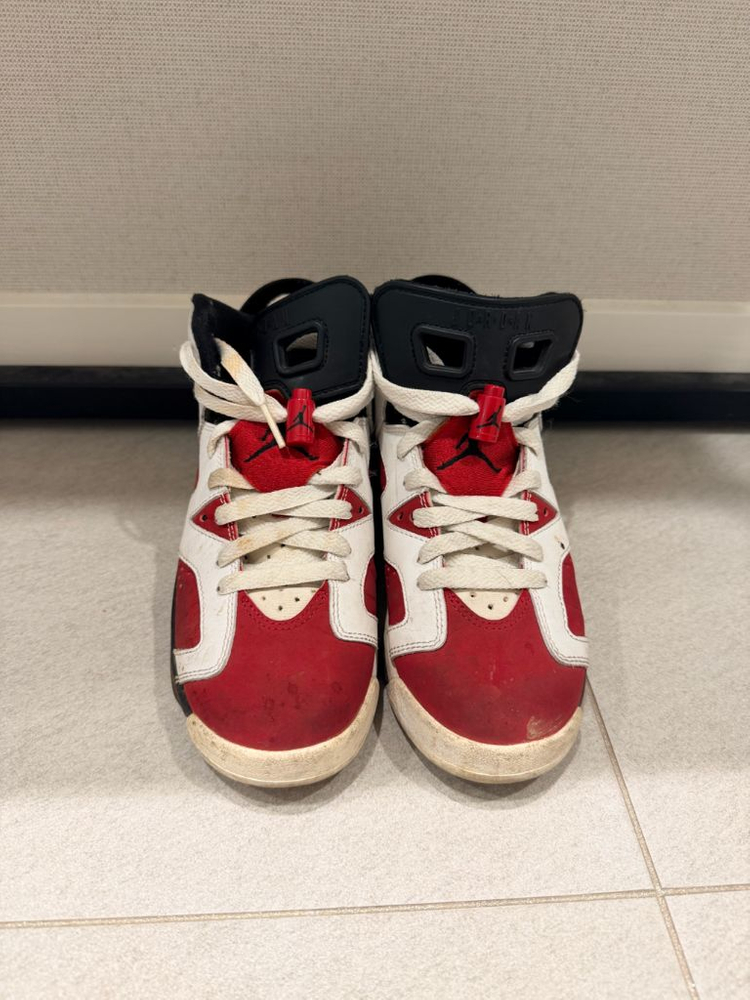 조던6카마인260,235 조던5파이어레드(서태웅)265 조던4오레오255 싸게팝니다 이미지