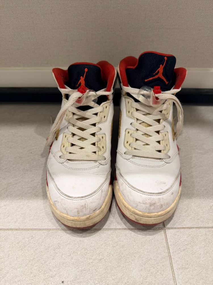 조던6카마인260,235 조던5파이어레드(서태웅)265 조던4오레오255 싸게팝니다 이미지