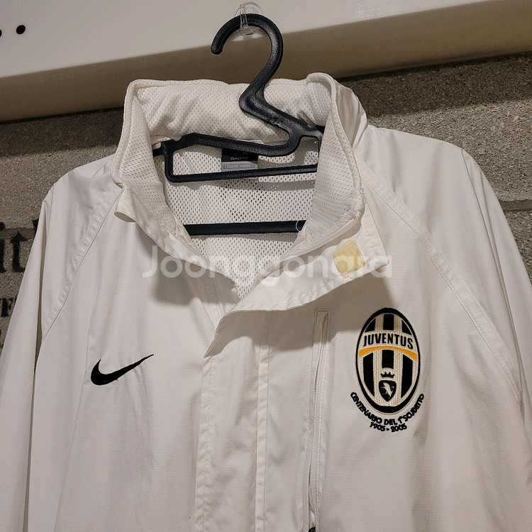나이키 05 유벤투스 바람막이 L--2
