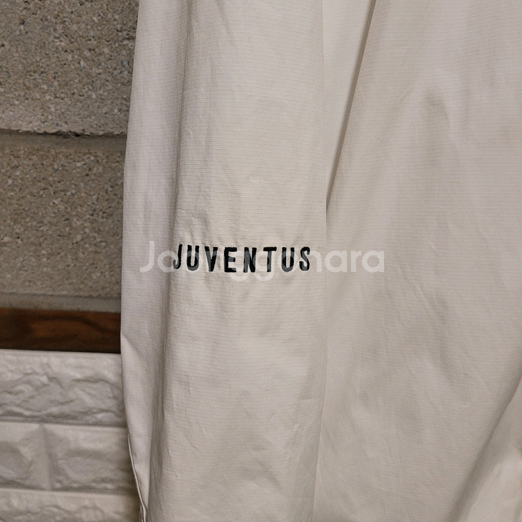 나이키 05 유벤투스 바람막이 L--3