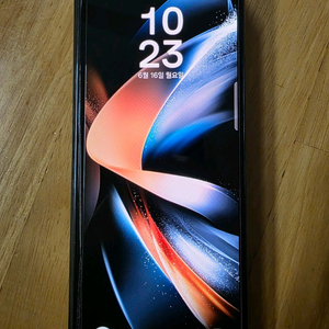 Z폴드4 팬텀블랙 512GB 거의 새상품.