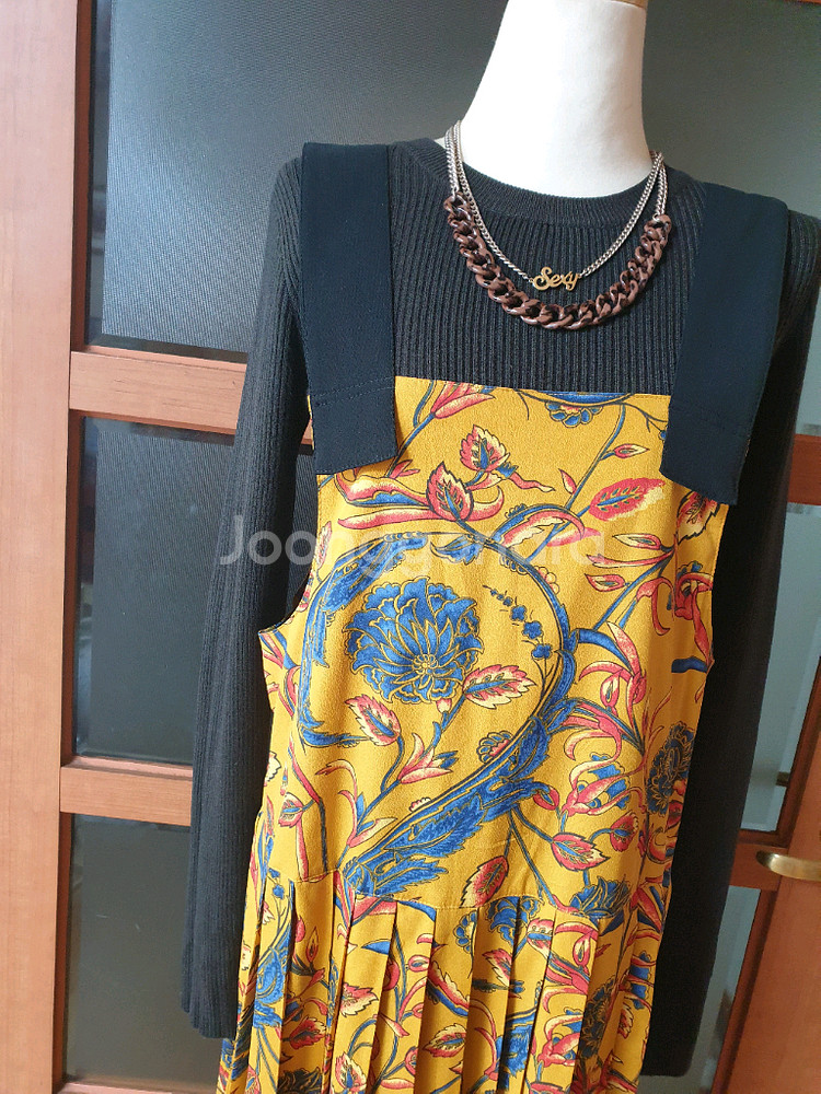 (새제품)슬림핏 골지 롱니트 브라운--5