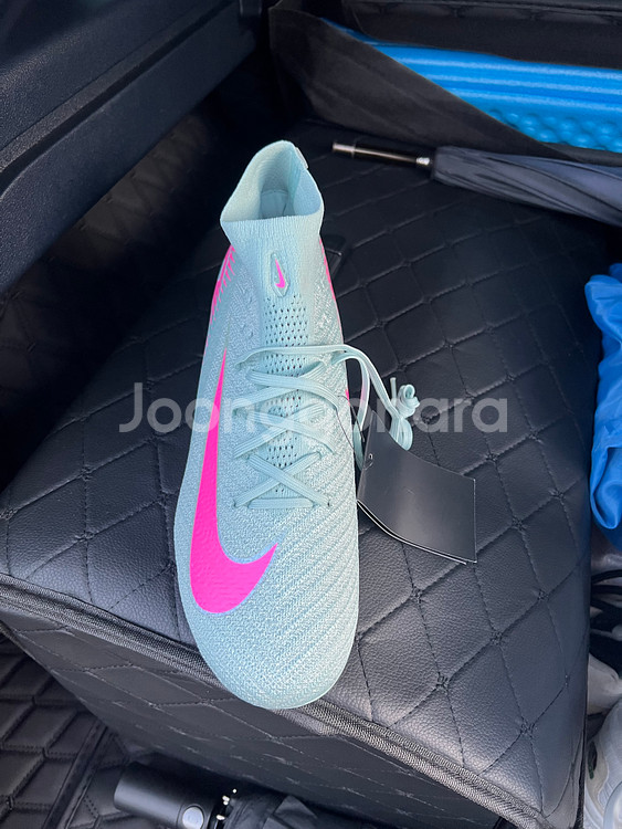 줌 슈퍼플라이10 fg 엘리트 270사이즈 팝니다--1