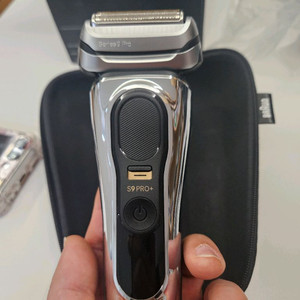 브라운 S9 프로+ 전기면도기 세트미사용