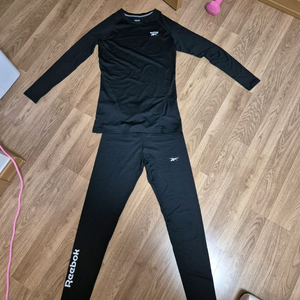 리복스포츠 운동복 세트