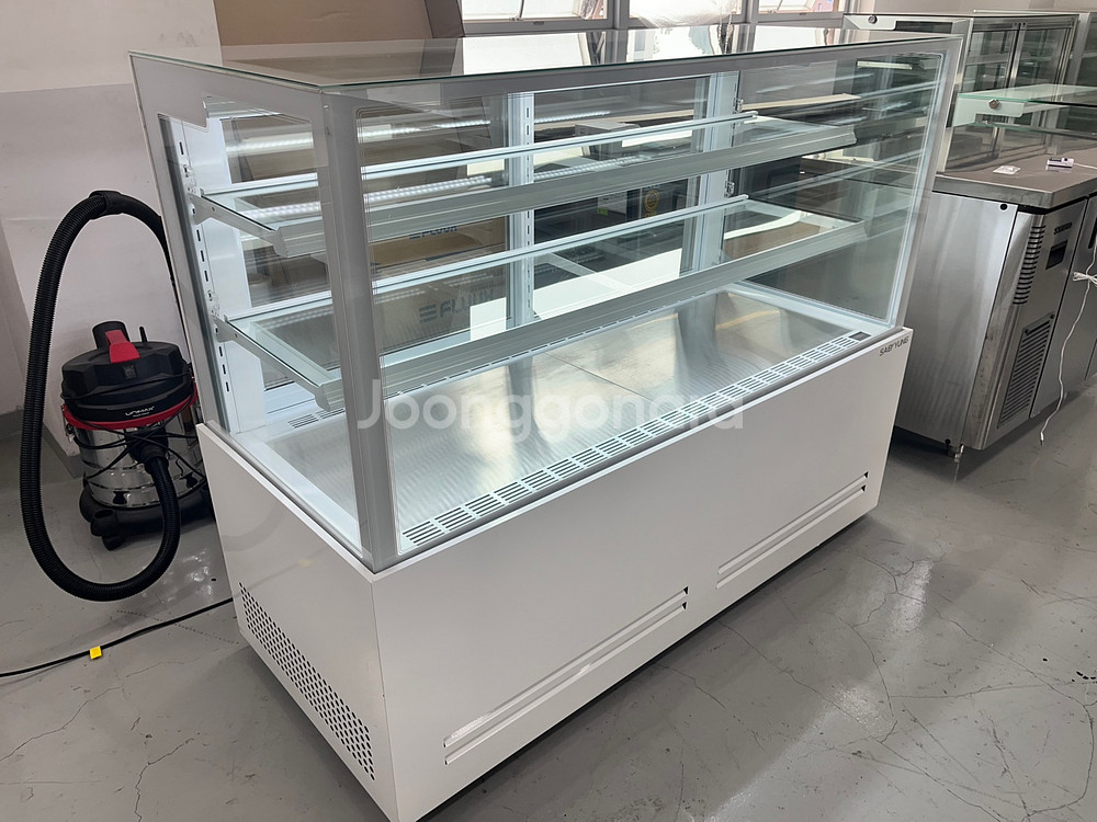 케이크쇼케이스 1500 카페 3단 중고 업소용 냉장 카페 제과 디저트 세경 화이트--2