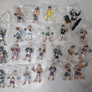 ufc라운드 5 일괄 판매 합니다