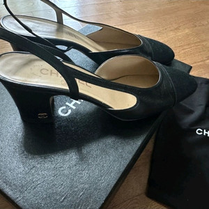 샤넬 슬링백 38.5