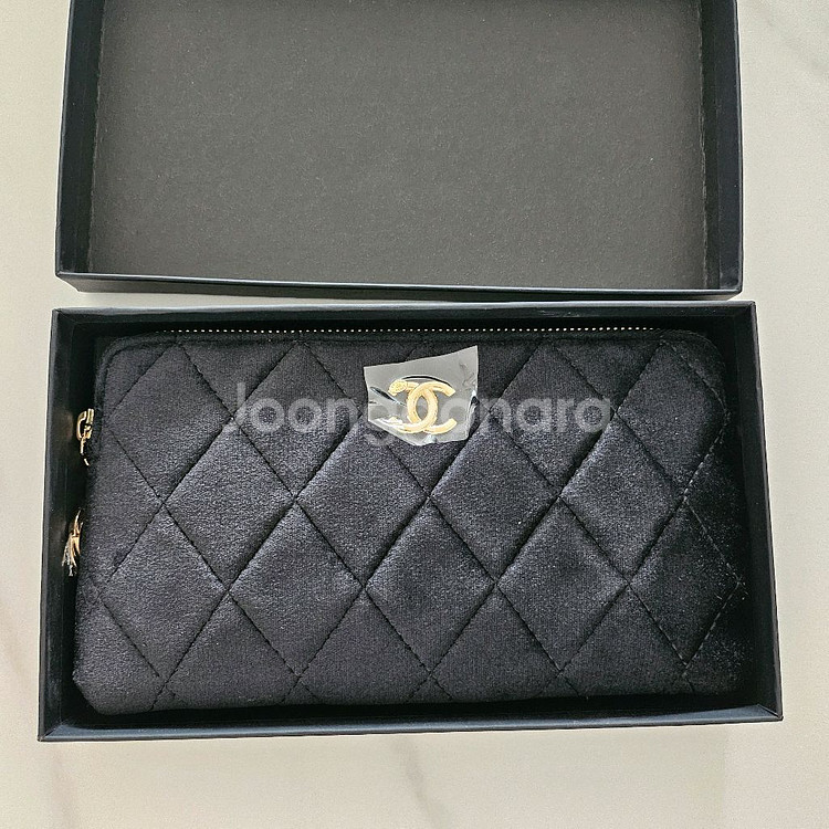 샤넬 뷰티 벨벳 클러치 파우치 백 블랙--0